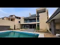 SUPERBE VILLA DUPLEX NOUVELLEMENT CONSTRUITE AVEC UNE LARGE PISCINE A VENDRE A AVEPOZO LOME-TOGO