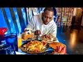 I tried their viral French toast at blue moon cafe