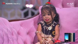 معكم منى الشاذلى   هل أقصر امرأة في العالم تتعامل كست بيت أو طفلة من عائلتها   شوف ردها دندنها