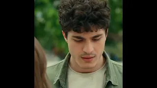 أول لقاء بينهم اليزا وساركان من يقع بنفسه لا يبكي  أول لقاء بينهم اليزا وساركان من يقع بنفسه لا يبكي