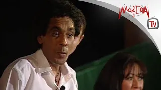 محمد منير   علي عليوه   من مسرحية الملك دندنها
