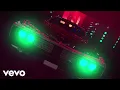 Download Lagu Guns N' Roses - Move To The City (Lyric Video)