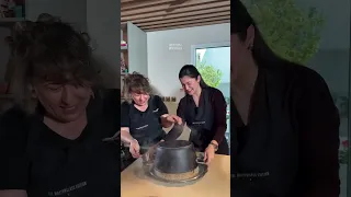 مريم الخالدي نجحت في قلب الطنجرة مريم الخالدي مشاهير اكسبلور Viral Shorts Explore اشتراك 