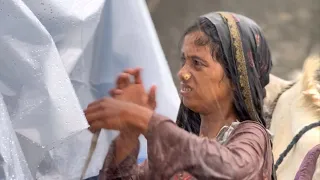 Desert life in Pakistan ||Traditional Life ||Traditional culture || UK life ||Village Life 