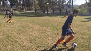 4 soccer dribbling patterns to improve ball control fitness 