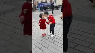 بسبوس عاشق بسه ويدلعها بسبوسه احمد و امنه Shorts 