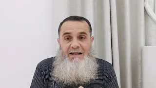 أناأصلي وأقرأ القرآن ولكني مدمن أفلام إباحية Ghassan 