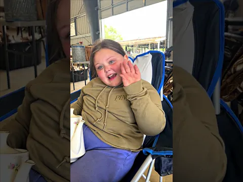 She Caught Her Daughter Stealing From Her Purse 😳