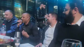 יניב אזיינקוט בדואט עם אהרון אברג ל בשיר ותודה על הבית 