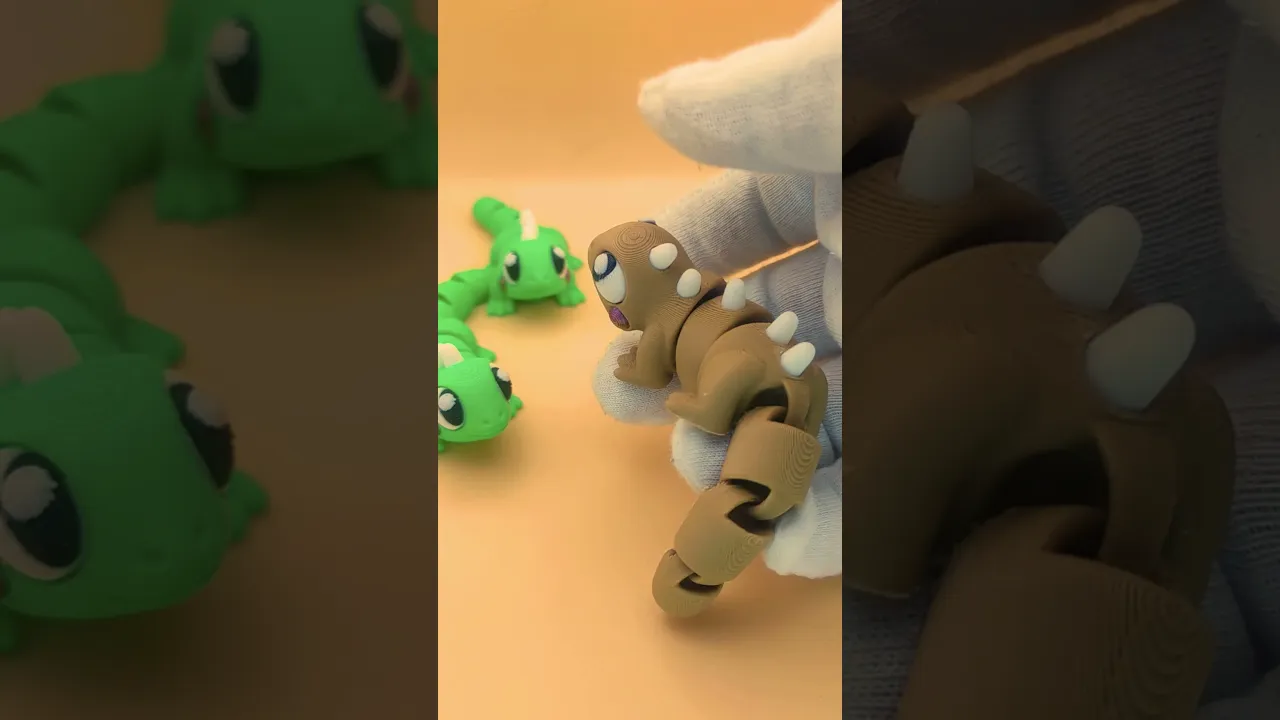 Cute Iguana video thumbnail