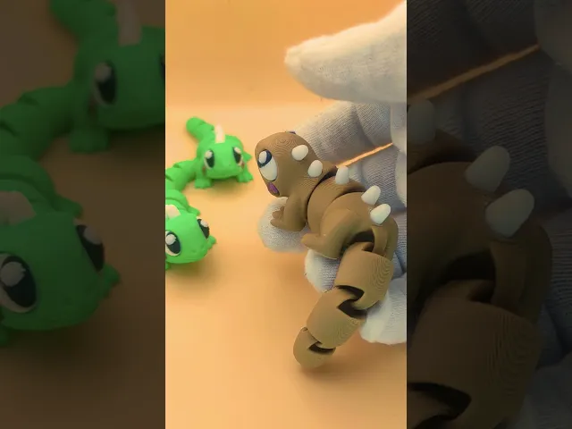 Cute Iguana video thumbnail