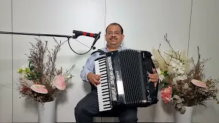 ترنيمة سيدي امتلك حياتي كرسنها لك وليفض عمري بحمد مستديم خذ يدي محركا لها بفعل المرنم دانيال يوسف 