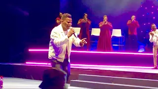 Ayanda Ntanzi | Kukhona Amadlelo 🔥🔥🔥 ft Spirit of Praise 9 Live in Cape Town