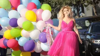                            ولا بحبك دندنها