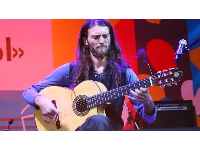 Download MP3 Estas Tonne. Live Moscow