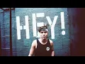 5 Seconds of Summer - She Looks So Perfect (Lyric Video)