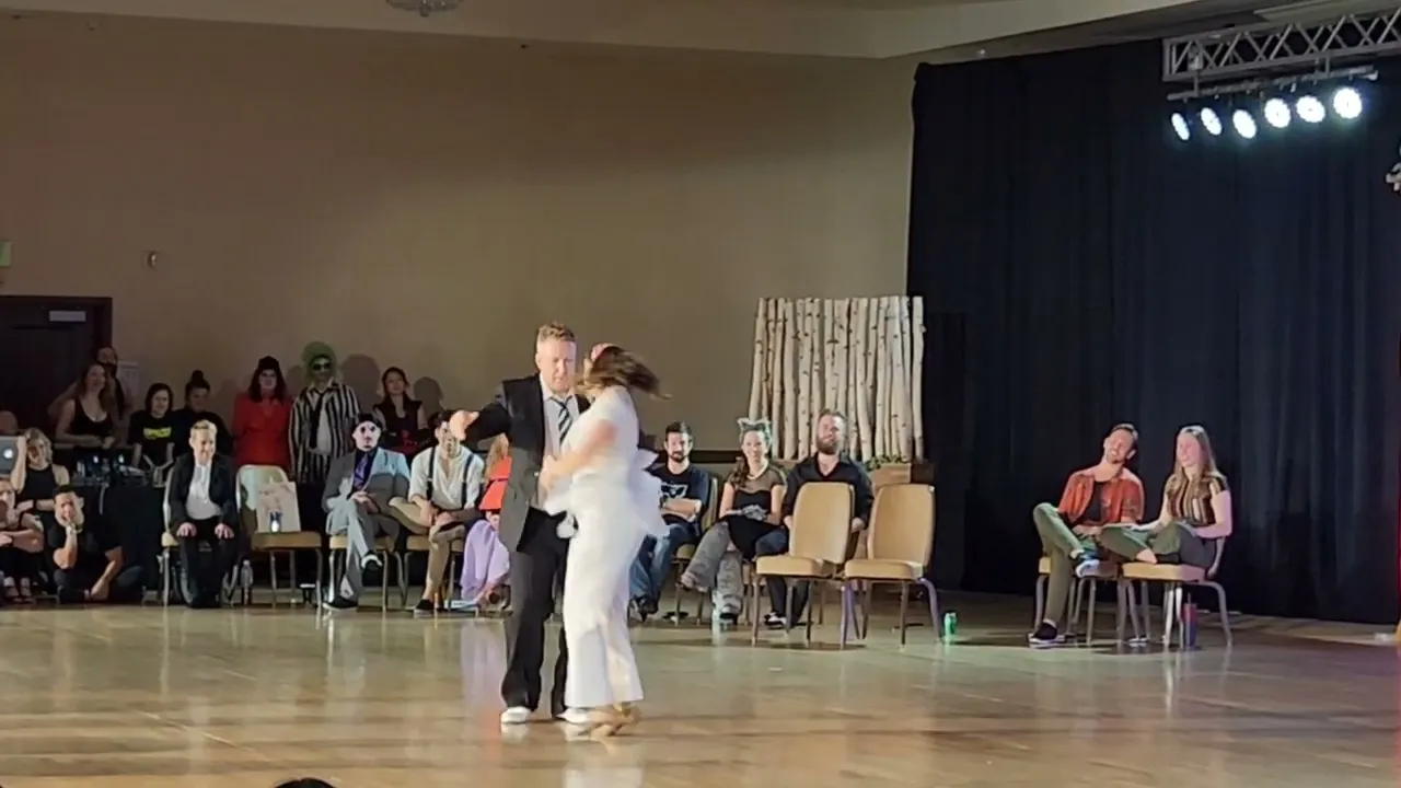 Halloween Swingthing 2022 Scary Strictly - Kyle Redd & Tara Trafzer