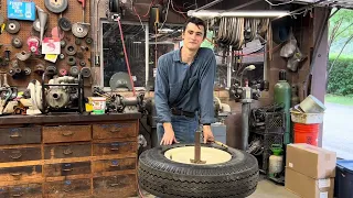 Using a Coats manual tire changer