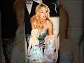 Download Lagu Sabrina Carpenter is the fashion icon of our generation 😂❤️