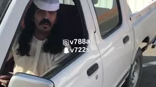 اسمع صوت الددسن بس 