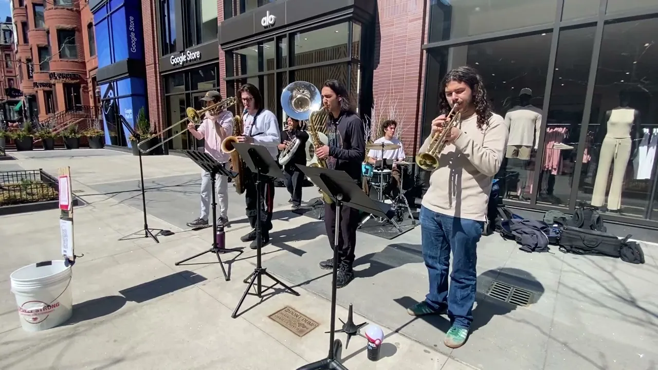 Buskin Raiders Don't Let Me Down