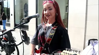 Jolene (Dolly Parton) Performed by Ameera on Grafton Street 