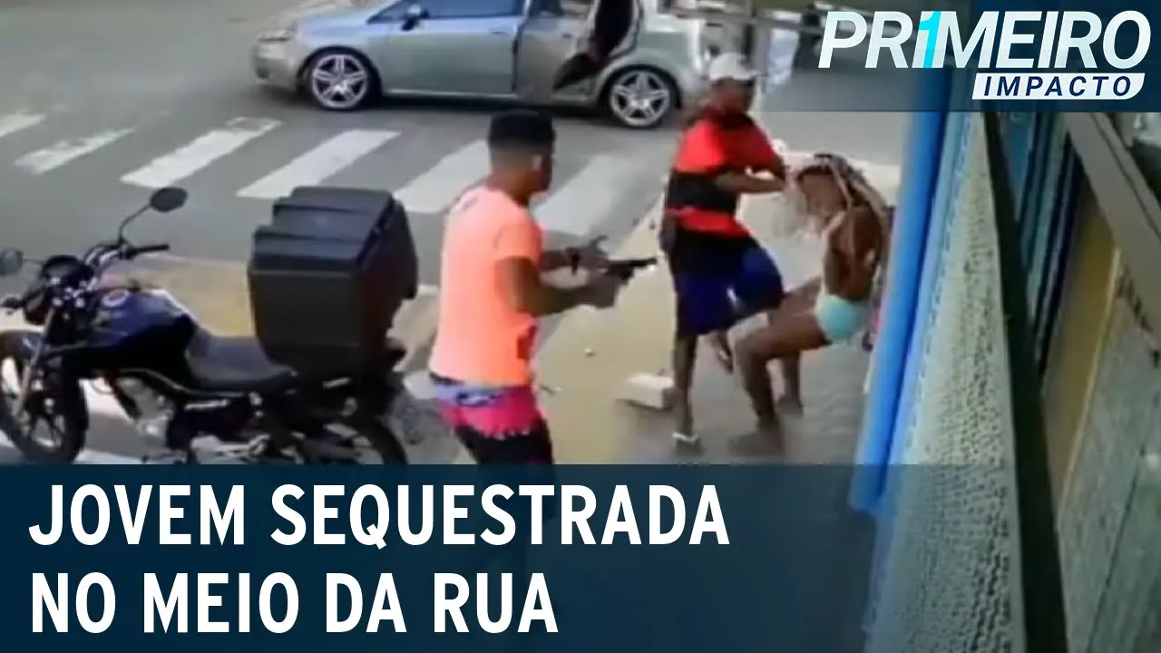 Jovem sofre tentativa de sequestro no meio da rua em cidade do ES | Primeiro Impacto (12/05/22)