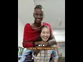 Download Lagu Ze ontmoette een Masaï-man op Facebook en vloog vervolgens de wereld over!
