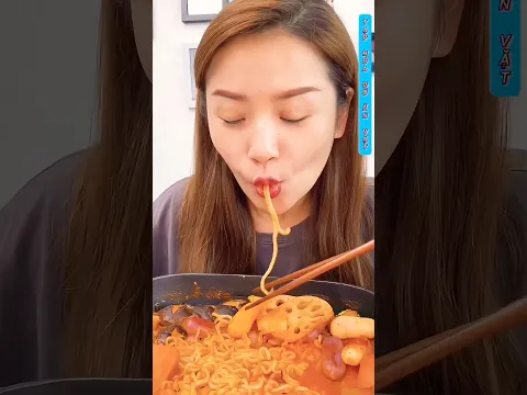 Ăn Vụng Mì Thập Cẩm Cay Của Em Gái Và Cái Kết! #mukbang #food #anuong #anvat #shorts