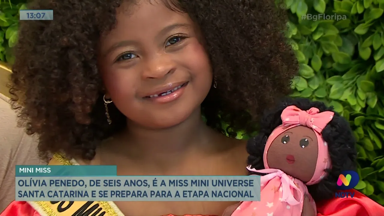 Olívia Penedo é a Miss Mini Universe Santa Catarina e se prepara para a etapa nacional