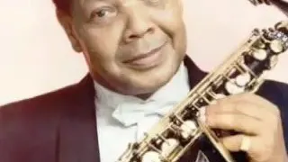 سمير سرور عاشق الساكس يستفز العندليب دندنها