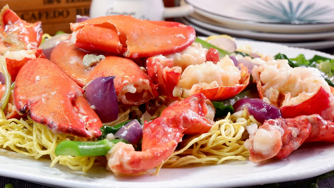 Restaurant Style Crispy Lobster Noodles w/ Ginger & Spring Onion  Chinese Seafood Recipe