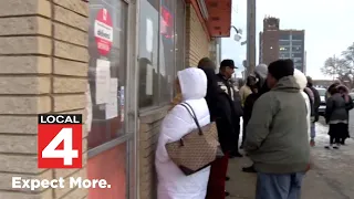 Customers brave cold for one last taste of Detroit Bar-B-Q at risk of closing