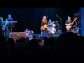 Joanne Shaw Taylor à l'Alhambra le 12 février 2026 : Grayer shade of blue