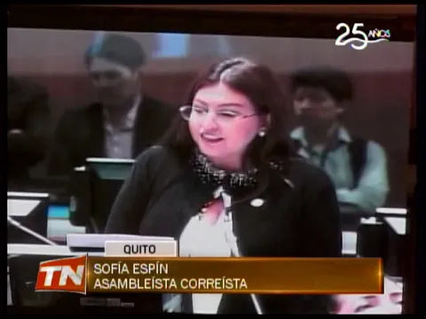 Asamblea analiza investigar a Sofía Espín por visita a procesada en caso Balda