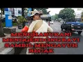 Terharu! Gendong Bayi Sambil Mengayuh Becak