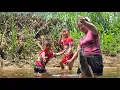 Download Lagu Single mother teaches son how to fish wild .DANG THI DU