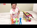 Ceylin & Skye - Colorful Ball Pool Comptines Et Chansons Kinderlieder Canzoni per bambini Kids Songs