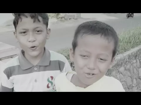 Download MP3 Dhyo Haw ft Tuan Tiga Belas   Anak Kecil (Official Music Video)