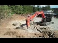 TMG Jackhammer with a Kubota 080-4S - smashing rock