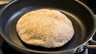 عيش دقيق الحبة الكاملة لصحة القولون