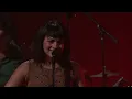 Norah Jones - Little Broken Hearts (Live)