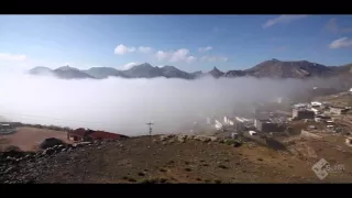 الفكر يا إنسان لو أطلقته متأملا في قدرة الرحمن المناضح سبحان الله 