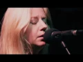 Download Lagu Joanne Shaw Taylor - Wild Is The Wind (Planet Rock Live Session)