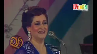                       بعمري كله حبيتك    وردة   هجرتك يوم عمري دندنها