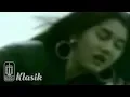 Download Lagu Nike Ardilla - Duka Pasti Berlalu (Official Karaoke Video)