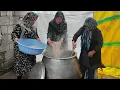 Download Lagu Dagelijkse routine dorpsleven in iran | Ash Nazri koken in het dorp Iran! As Nazri
