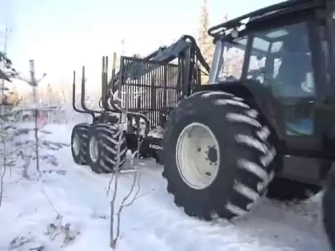 Kronos 160 4WDM forestry trailer & Kronos 6020 forestry loader