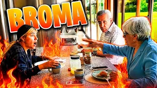 MAMÁ POLINESIA LE HACE BROMA PESADA A LESSLIE! 😱🔥😈