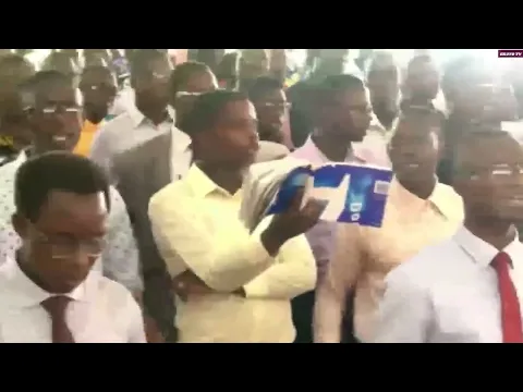 Download MP3 SANGANIRWA URABIKWIYE YEZU MWIZA by Seminaristes du GD Seminaire de Bujumbura/Au Mont Sion